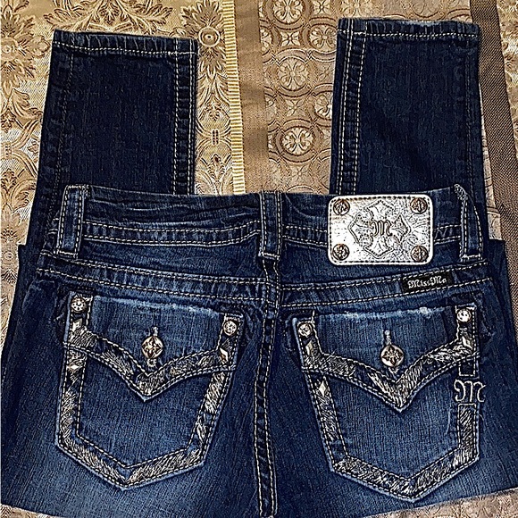 Miss Me Jeans!! - Picture 2 of 4
